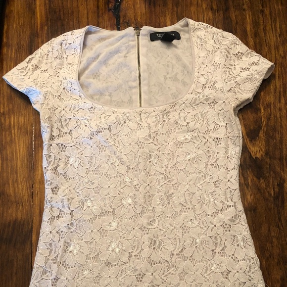 Lace top - Picture 2 of 3